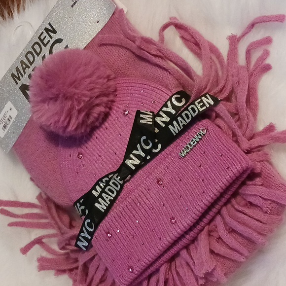 MADDEN NYC 2 PIECE PINK POM RHINESTONE HAT AND FRINGED SCARF SET - Picture 6 of 9